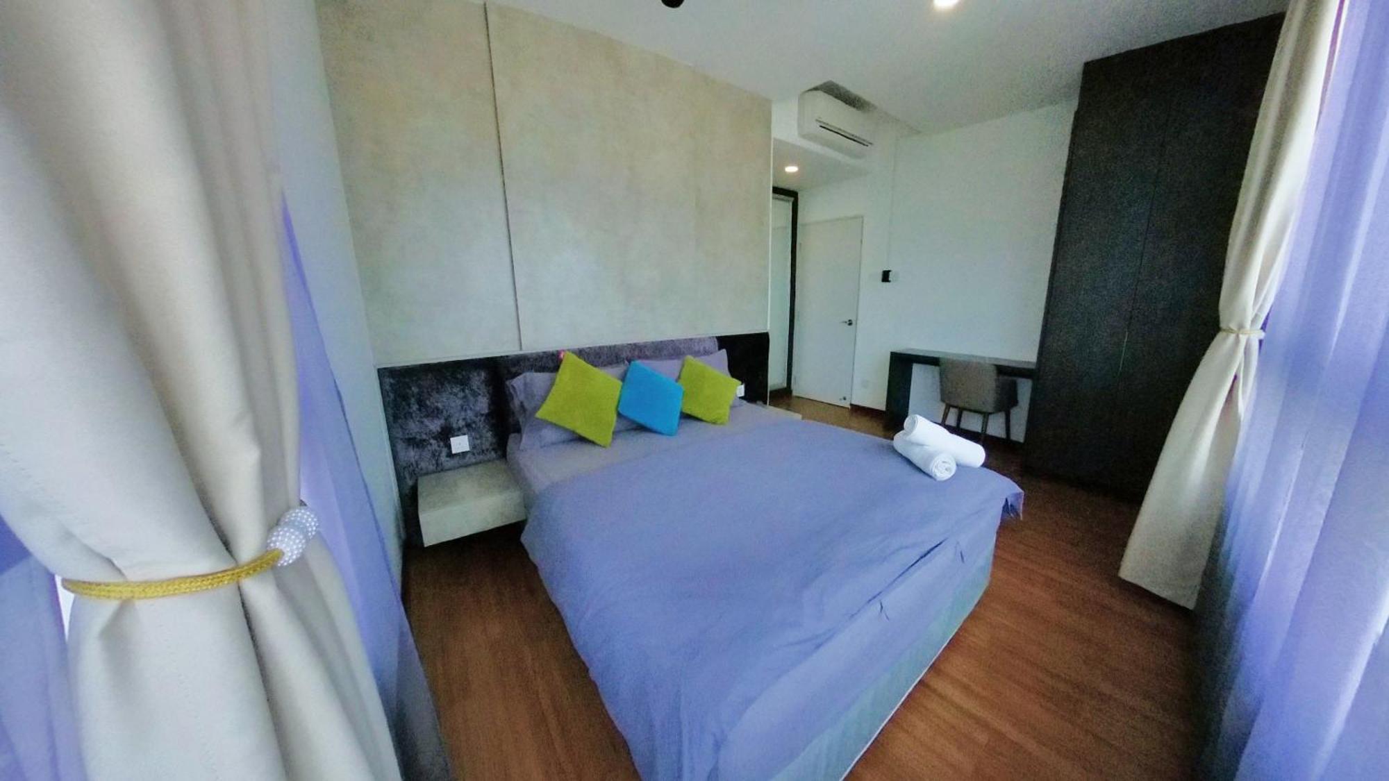 9Pax 2R2B Family Suite, I-City, I-Suite, Hyde, Beside Theme Park, Wifi 50-55" Smart Tv 莎阿南 外观 照片