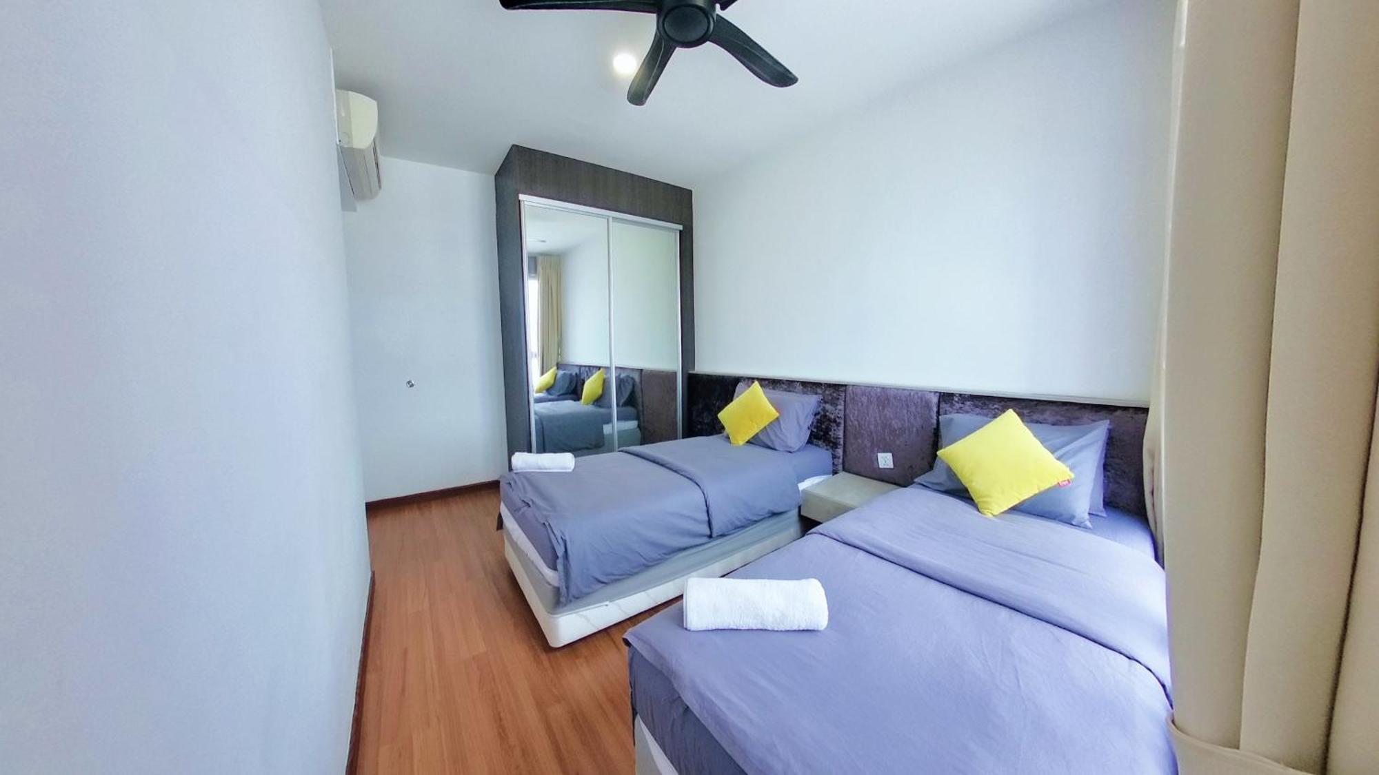 9Pax 2R2B Family Suite, I-City, I-Suite, Hyde, Beside Theme Park, Wifi 50-55" Smart Tv 莎阿南 外观 照片